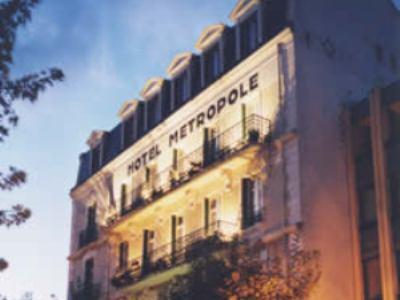 Arcantis Hotel Metropole Châtel-Guyon Buitenkant foto